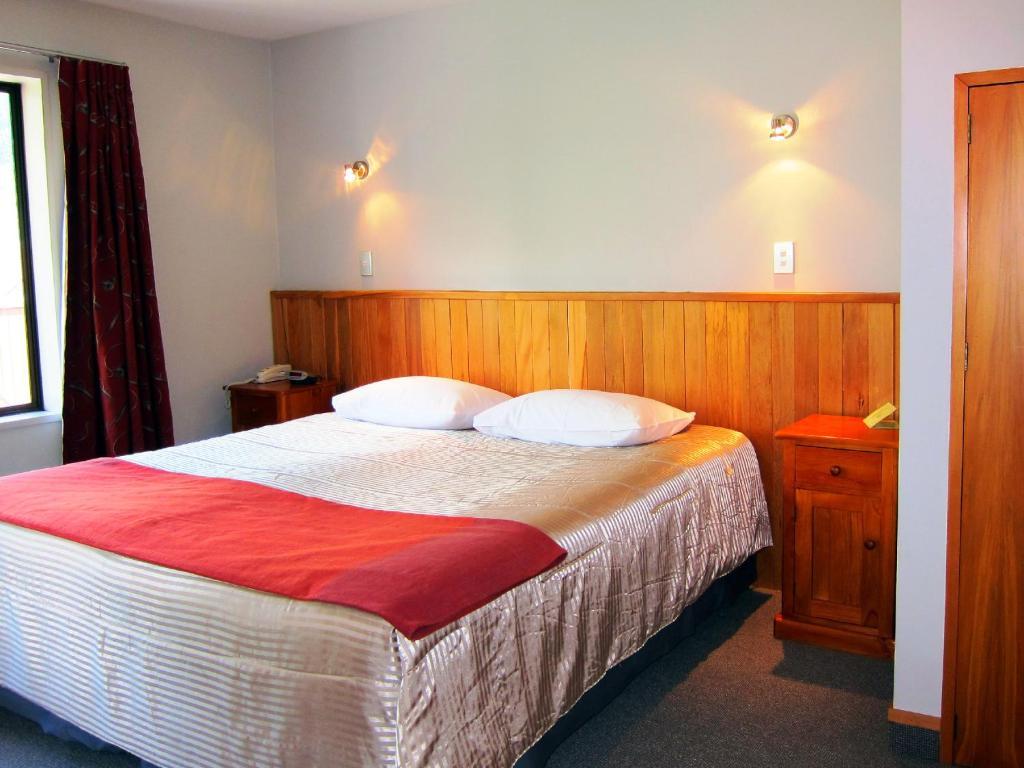 St James Apartments Queenstown Extérieur photo