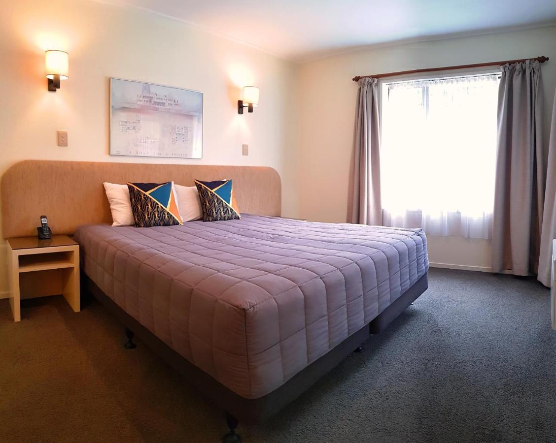 St James Apartments Queenstown Extérieur photo