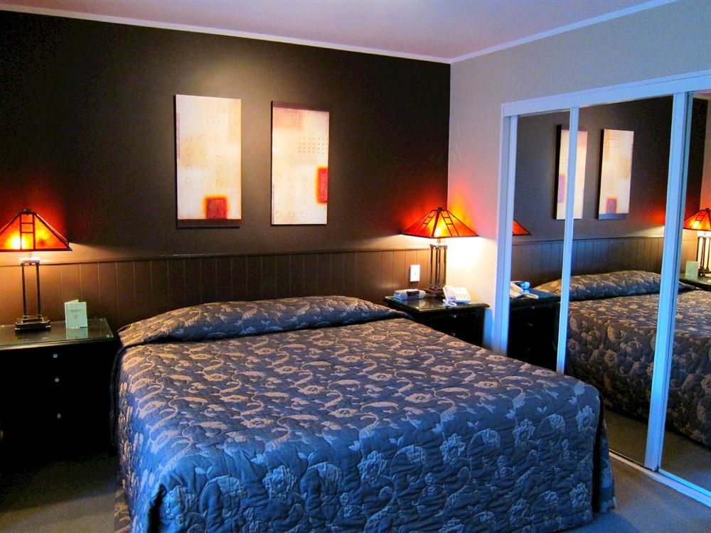 St James Apartments Queenstown Extérieur photo